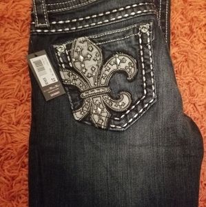 MISS ME JEANS..NEW WITH TAGS..27 Skinny